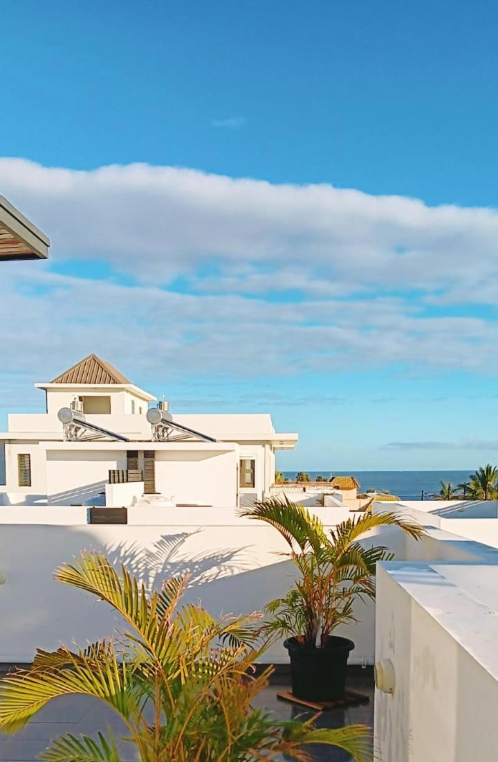 3Bed Villa With Private Pool And Rooftop With A Sea View In Flic-En-Flac, Mauritius מראה חיצוני תמונה
